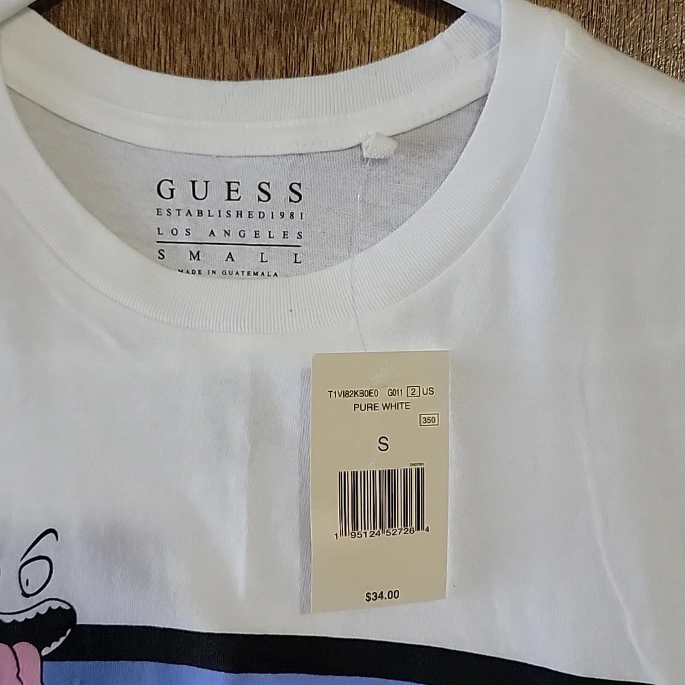 Guess Mens Small T-shirt - Picture 3 of 4